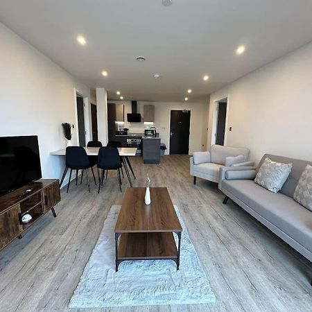 Stylish Central York Apartment Free Parking & Gym Luaran gambar